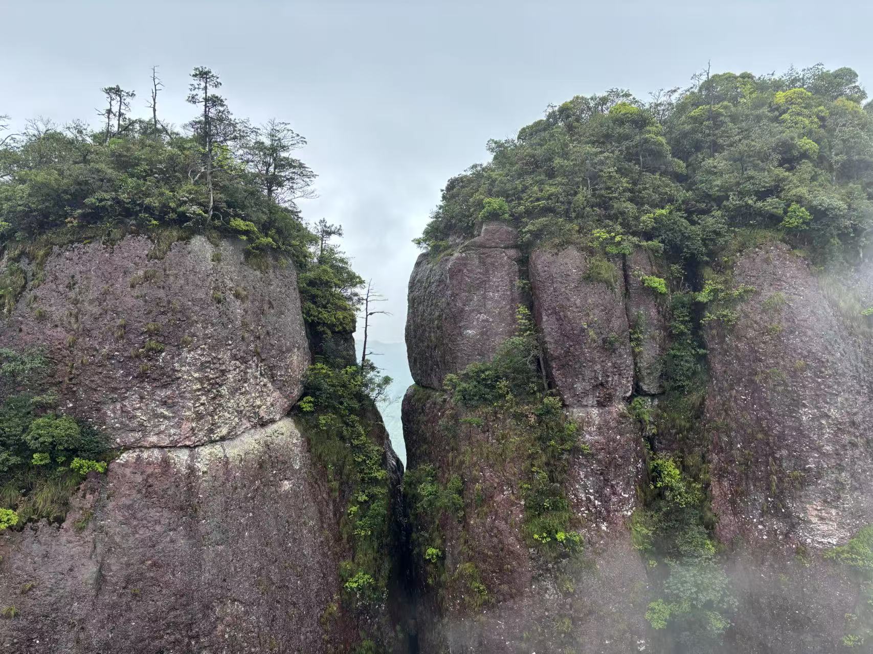 /Upload/山峰.jpg